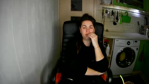 MarinettaQhot online show from February 3, 2025, 12:58 am