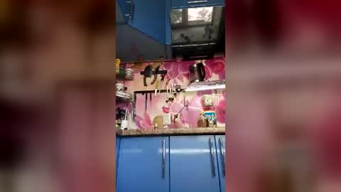 marinka_ online show from June 14, 2026, 8:16 am