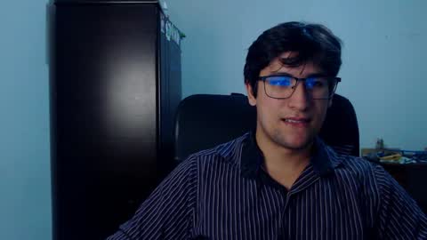 Snapshot of mario_neta__ chatting on May 2, 2026, 3:22 am Mario online show from May 2, 2026, 3:22 am