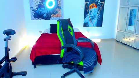 Snapshot of mario_teran chatting on February 2, 2025, 6:15 am Mario Teran online show from February 2, 2025, 6:15 am