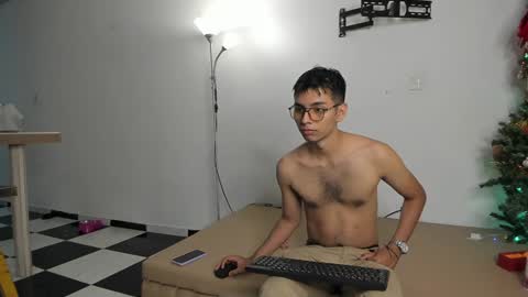 Snapshot of marioandmia chatting on January 4, 2025, 12:05 am marioandmia online show from January 4, 2025, 12:05 am