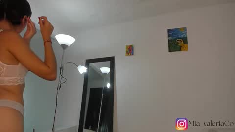 Snapshot of marioandmia chatting on December 21, 2025, 9:16 am marioandmia online show from December 21, 2025, 9:16 am