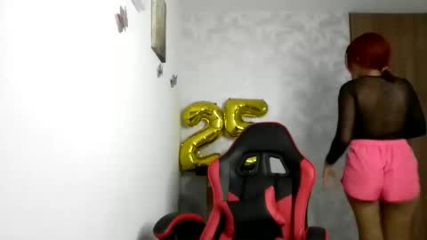 Mariposa online show from November 5, 2025, 10:43 pm