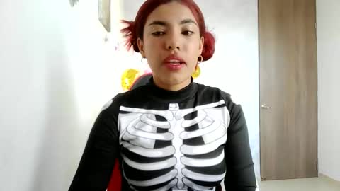 Mariposa online show from November 11, 2025, 11:43 am