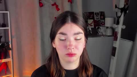 marissa_garcia online show from September 15, 2025, 7:03 pm