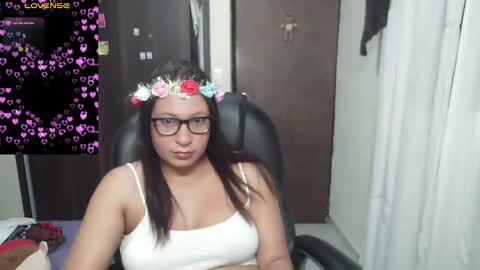 Snapshot of maritsa_millerr chatting on December 16, 2024, 11:22 am maritsa online show from December 16, 2024, 11:22 am