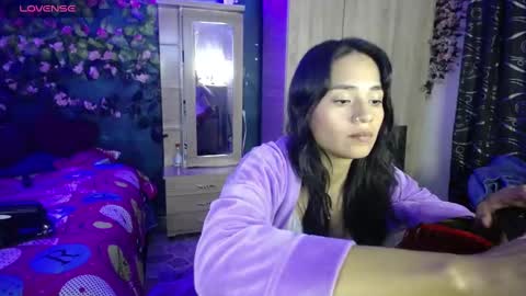 Maritza Ferrer -Samara Beltran online show from February 21, 2025, 2:50 am