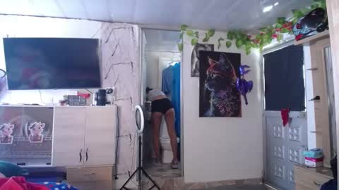 Snapshot of maritza_ferrerr chatting on October 22, 2025, 6:29 pm Maritza Ferrer -Samara Beltran online show from October 22, 2025, 6:29 pm