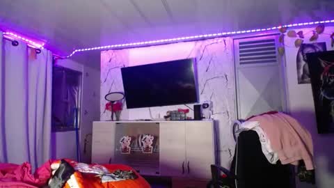 Snapshot of maritza_ferrerr chatting on October 23, 2025, 8:13 am Maritza Ferrer -Samara Beltran online show from October 23, 2025, 8:13 am