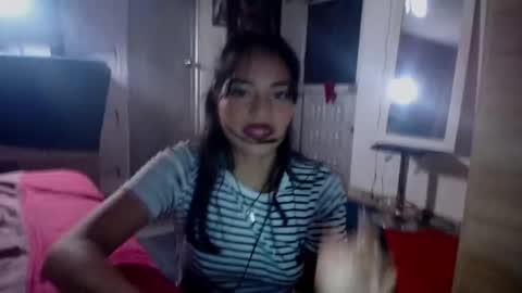 Snapshot of maritza_ferrerr chatting on November 22, 2025, 4:11 am Maritza Ferrer -Samara Beltran online show from November 22, 2025, 4:11 am