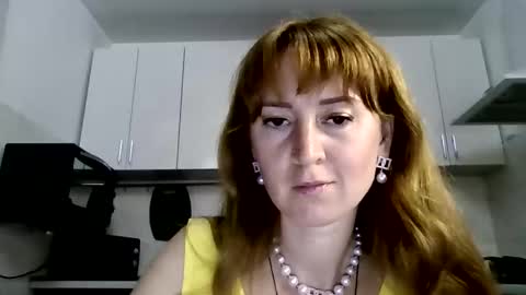 mariza_love359092 online show from March 16, 2026, 10:03 pm
