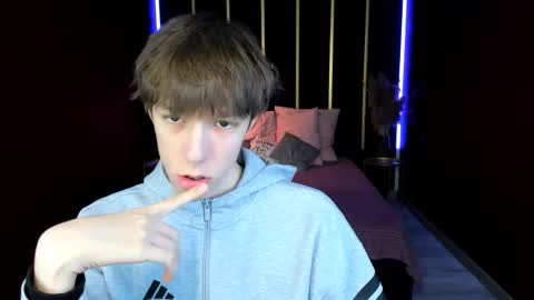 Mark online show from February 15, 2026, 2:36 pm