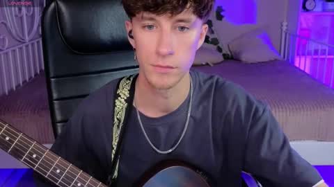 Snapshot of mark_caron chatting on September 19, 2025, 8:20 pm mark_caron online show from September 19, 2025, 8:20 pm