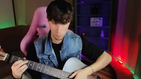 Snapshot of mark_caron chatting on October 5, 2025, 8:29 pm mark_caron online show from October 5, 2025, 8:29 pm