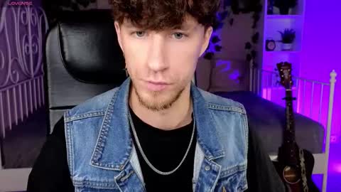 Snapshot of mark_caron chatting on October 11, 2025, 8:18 pm mark_caron online show from October 11, 2025, 8:18 pm