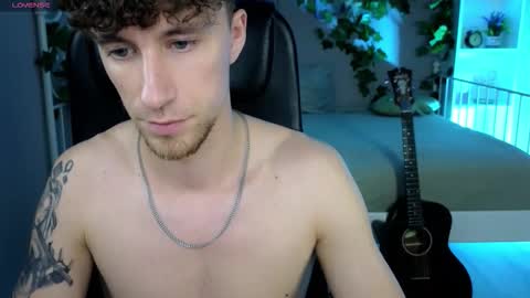 Snapshot of mark_caron chatting on November 21, 2025, 4:00 am mark_caron online show from November 21, 2025, 4:00 am