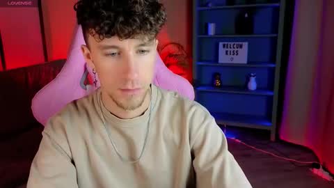 Snapshot of mark_caron chatting on November 23, 2025, 8:41 pm mark_caron online show from November 23, 2025, 8:41 pm