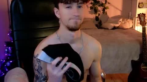 mark_caron online show from December 18, 2025, 8:59 pm