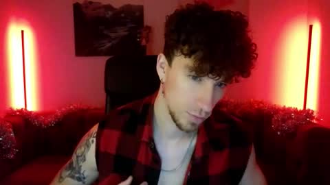 mark_caron online show from December 19, 2025, 11:01 pm