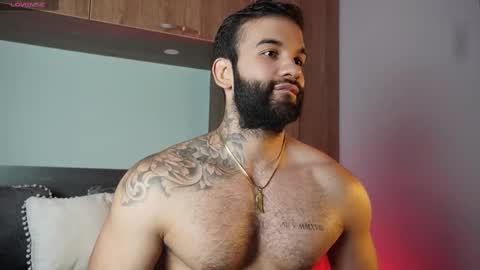 Mark online show from October 20, 2025, 10:21 pm