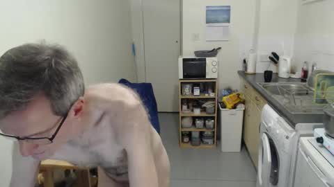 Snapshot of mark_islington chatting on September 24, 2025, 6:22 pm mark_islington online show from September 24, 2025, 6:22 pm