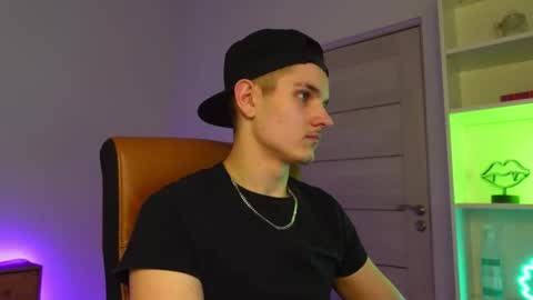 MARK KARSON online show from February 8, 2026, 5:27 pm