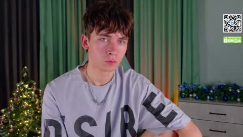 Mark online show from December 14, 2025, 4:45 pm