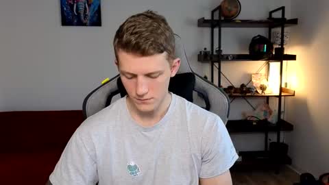 mark_shturman online show from February 25, 2026, 7:40 am