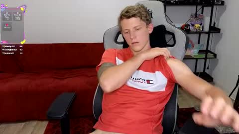 mark_shturman online show from June 19, 2026, 7:06 pm