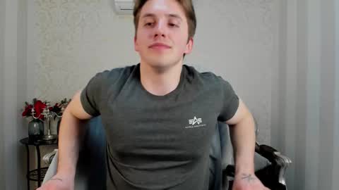 Snapshot of mark_yeti chatting on March 11, 2026, 7:31 pm Mark online show from March 11, 2026, 7:31 pm