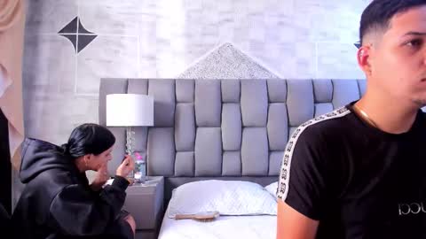 Snapshot of markandphilip chatting on October 26, 2025, 12:22 pm markandphilip online show from October 26, 2025, 12:22 pm