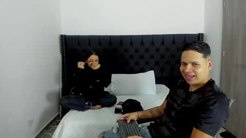 Snapshot of markandphilip chatting on November 21, 2025, 12:04 pm markandphilip online show from November 21, 2025, 12:04 pm