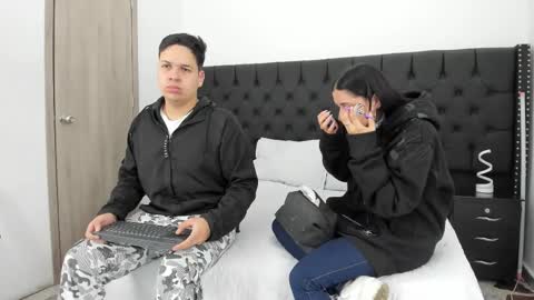 Snapshot of markandphilip chatting on December 1, 2025, 11:48 am markandphilip online show from December 1, 2025, 11:48 am