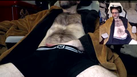 markass87 online show from April 12, 2026, 11:37 am