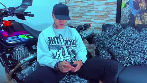 Sebastian online show from December 5, 2024, 8:11 am