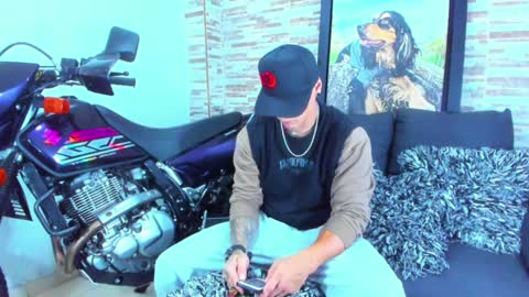 Sebastian online show from December 17, 2024, 3:17 am