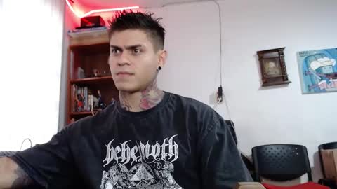 Sebastian online show from November 20, 2025, 7:35 pm