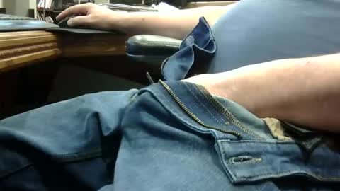 Snapshot of markpanier chatting on November 30, 2025, 11:20 pm markpanier online show from November 30, 2025, 11:20 pm