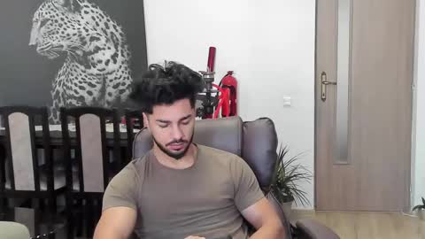 Snapshot of marktison chatting on November 22, 2025, 12:04 pm Tison online show from November 22, 2025, 12:04 pm