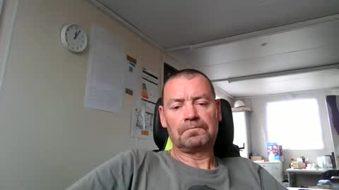 markyhowudoin online show from September 28, 2025, 11:04 am