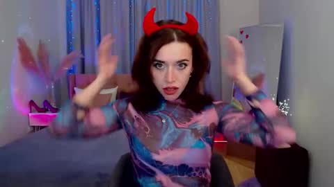 MarlaDewis online show from November 23, 2025, 6:24 am