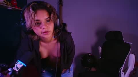 Snapshot of marlena3312 chatting on June 11, 2026, 3:32 pm Marlena online show from June 11, 2026, 3:32 pm
