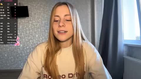 Snapshot of marlenagehlert chatting on October 6, 2025, 2:03 pm Olivia online show from October 6, 2025, 2:03 pm