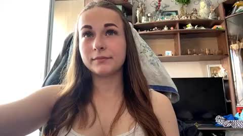 Lena online show from July 16, 2026, 11:27 am
