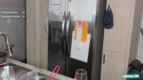 MarleyAquafina online show from April 8, 2026, 11:05 pm