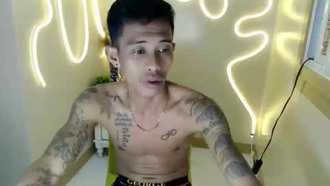 Snapshot of marlmoreno10 chatting on January 15, 2026, 11:15 am marlmoreno10 online show from January 15, 2026, 11:15 am