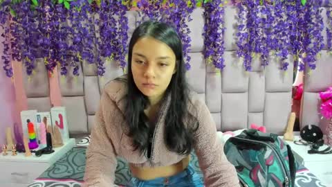 Marly Anal  online show from January 17, 2025, 1:24 pm