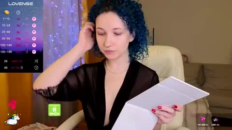 Alena online show from October 2, 2025, 3:52 pm