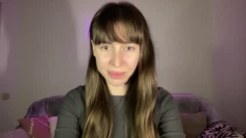 Snapshot of maroonaaa chatting on October 6, 2025, 3:31 pm Mary online show from October 6, 2025, 3:31 pm