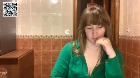 Miriam online show from October 22, 2025, 7:35 pm